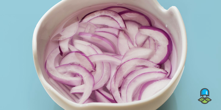 چگونه از پیاز برای درمان ‌درد معده استفاده کنیم؟