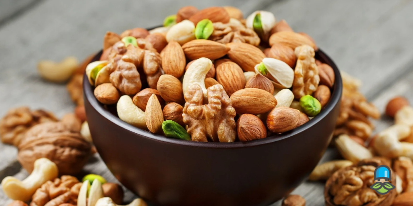 چرا میان وعده برای افزایش وزن اهمیت دارد؟